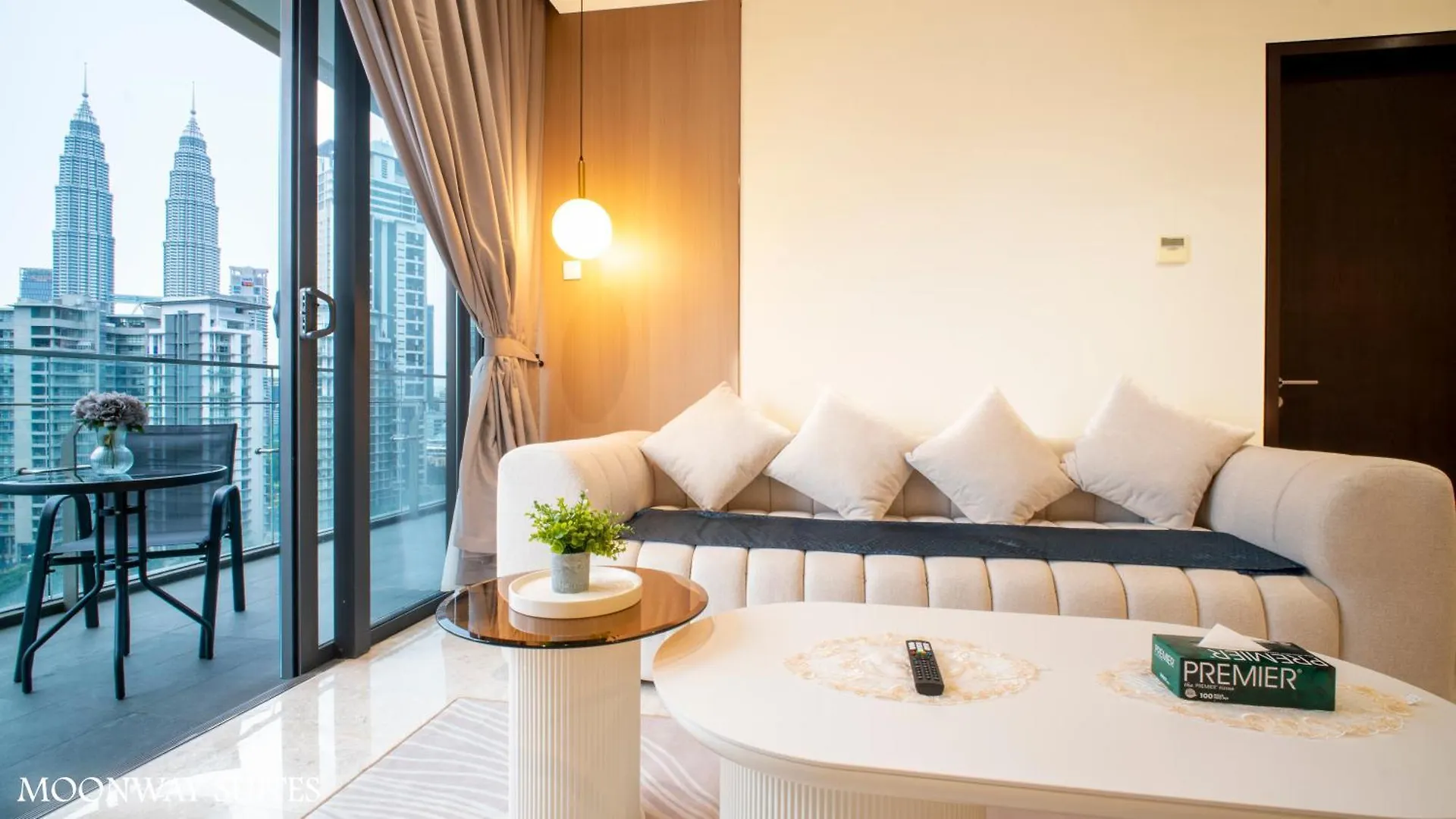 Apartment Moonway Luxury Suites At The Manor Residence Klcc